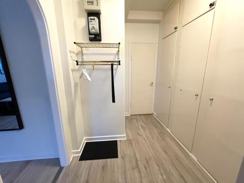 Trivsamma Lagenheter Med Fri Parkering Apartamento Estocolmo Exterior foto